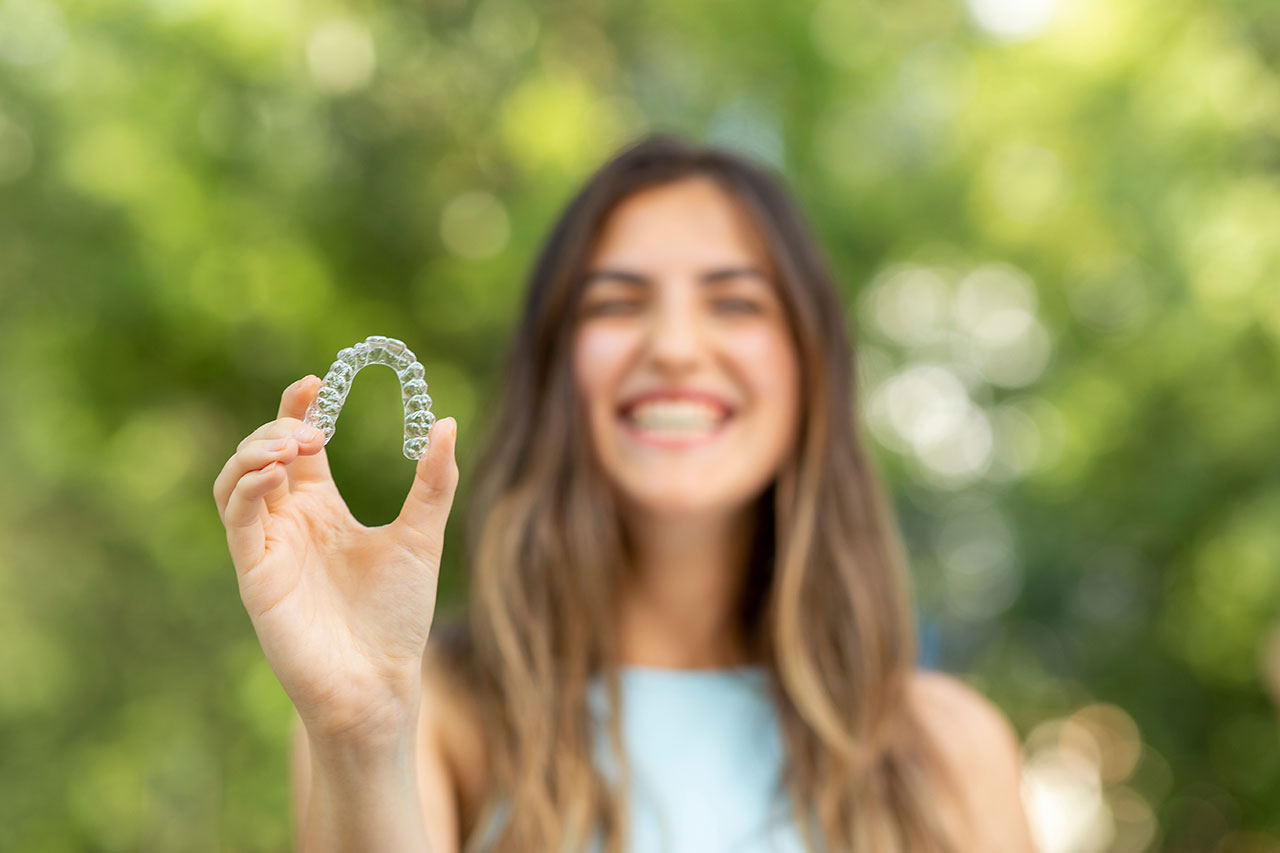 Invisalign in Fanwood, NJ: Clear Steps Toward a Straighter, Healthier Bite